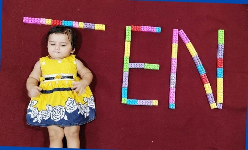 10 month baby photoshoot ideas at home india